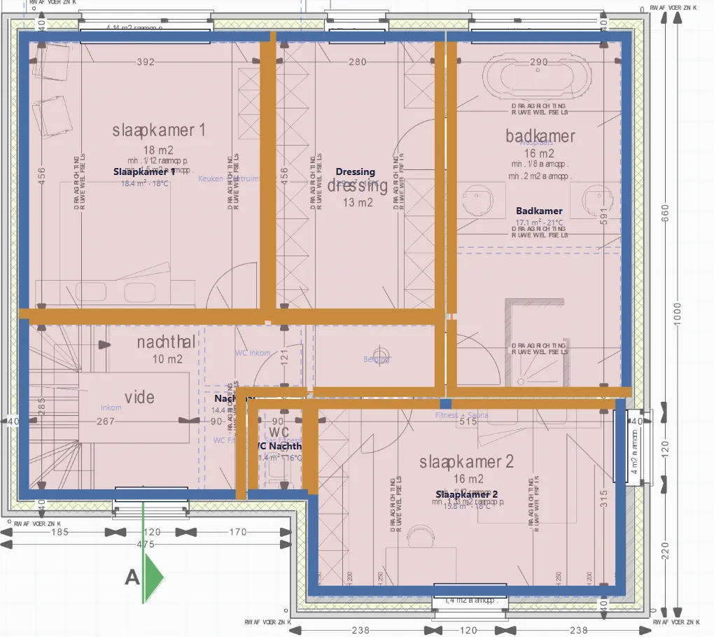 Bouwplan van een verdieping in Effiheat met de isolatielagen per muur, vloer en dak ingekleurd